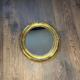 20世纪20年代的复古新艺术风格镜子，保存完好，带有花卉装饰，木制框架镀有金箔，壁挂镜