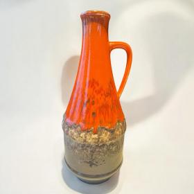 Bay Keramik 70年代花瓶，橙色和棕色调，型号320-25