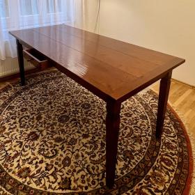 1960 年代的 Gründzeit 风格餐桌，由实心樱桃木制成，Mid Century，顶级品相