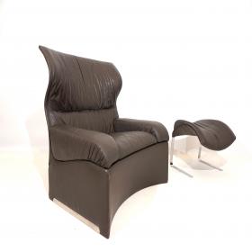 Giovanni Offredi 设计 Saporiti Vela Alta 真皮扶手椅带脚凳