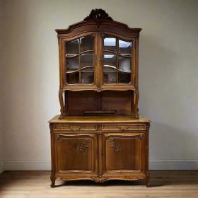 古董餐边柜 | 约1900年路易十五风格 | 优质胡桃木 | 顶部安装餐边柜