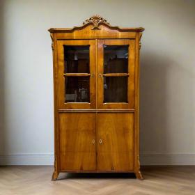 古董展示柜 | 樱桃木 | 路易·菲利普时期（1830 年）| “辫子”装饰