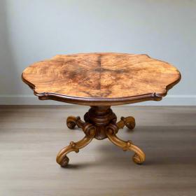 古董咖啡桌 | 胡桃木 | 路易·菲利普时期，约1850年