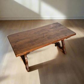 古董餐桌 | 西班牙 | 铸铁装饰