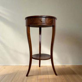 古董边桌 | 约1825年比德迈尔风格 | 胡桃木