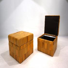 De Sede 拼缝皮革矮凳，1970年代